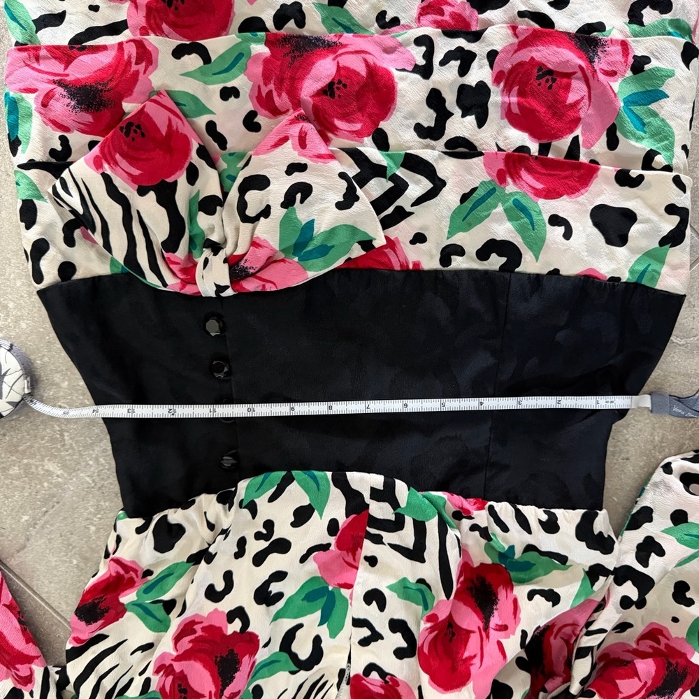 Vintage 100% Silk A.J. Bari Animal Print Floral Tiered Fit Flare Dress Sz 6 - Picture 12 of 15